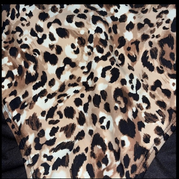 NWT, Time and Tru Animal Print Swim Bottom,                  Size 3X (24W-26W) - Picture 3 of 9